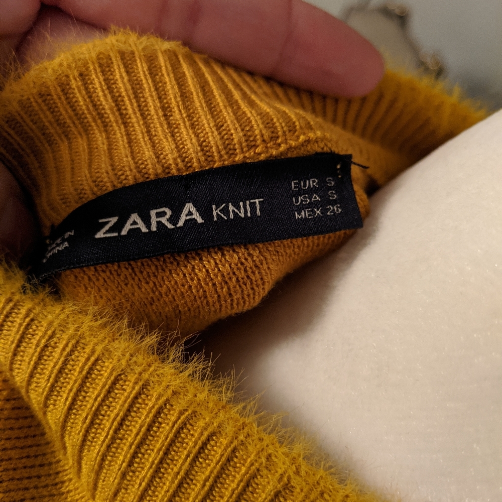 Short-sleeved mustard sweater - Picture 2 of 4